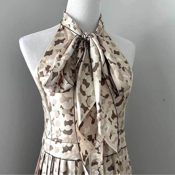 Marc Jacob Silk Pleated Backless Dress - Picture 8 of 16